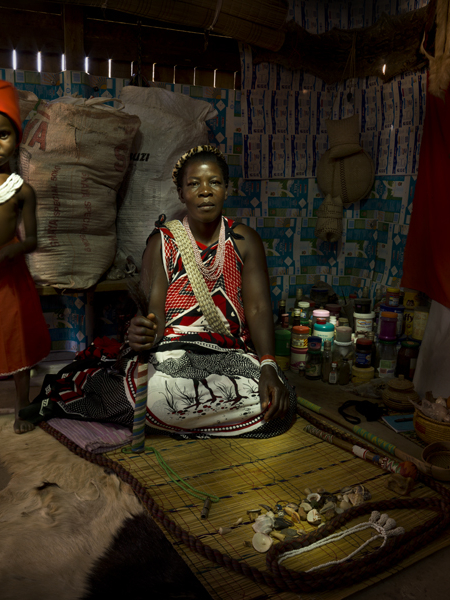 31 Sangoma Thembisile Maphumulo, St.Lucia 2012