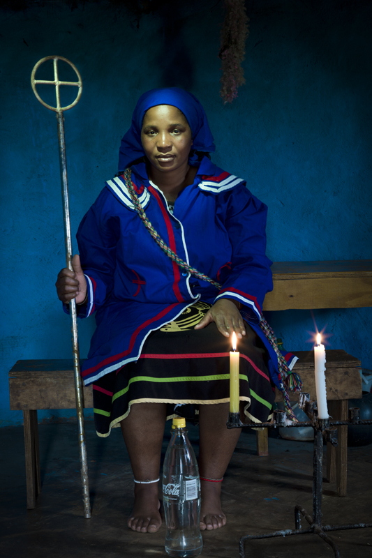 32 Sangoma Thembisile Maphumulo, St.Lucia 2012