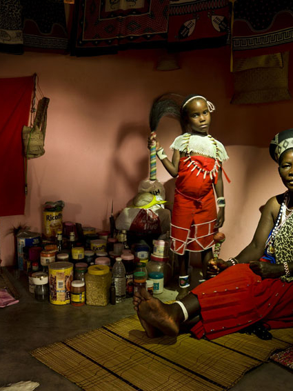 38 Sangoma Thembisile Maphumulo, St.Lucia 2013